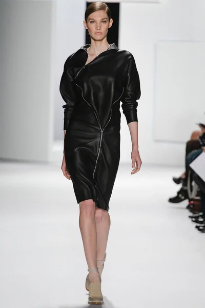 Look 43